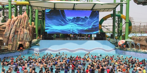 Wave Pool Party at Aquamagicaa